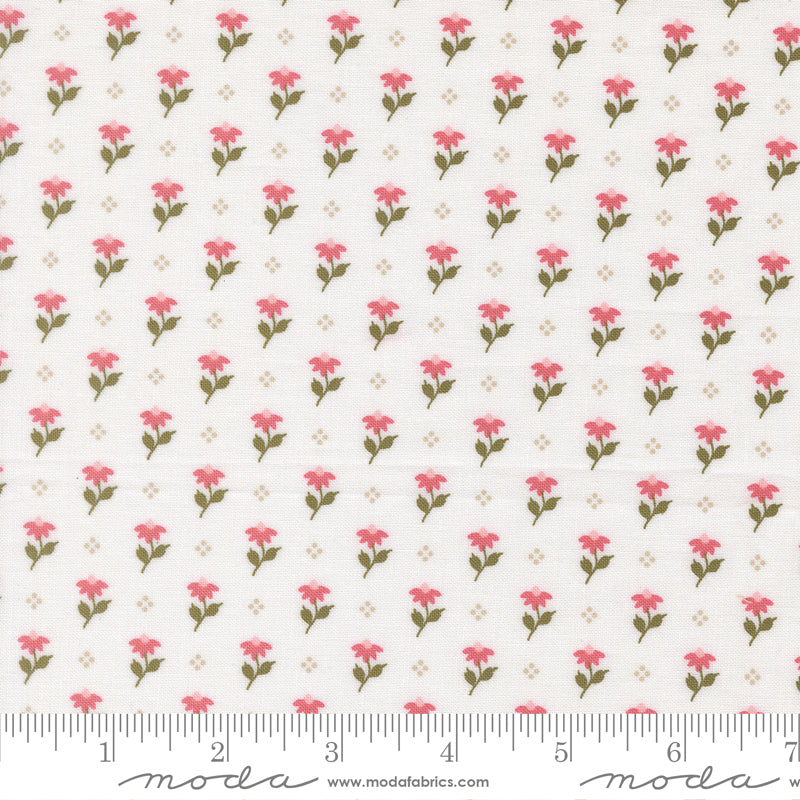 Wild Honey Bumbling Posies - Daisy 5252 11 by Lella Boutique for Moda