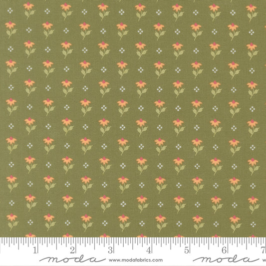 Wild Honey Bumbling Posies - Fern 5252 15 by Lella Boutique for Moda