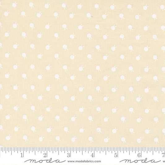 Petals and Polka Dots Berry Dots Lace White - 3086 31 - by Bunny Hill Designs for Moda