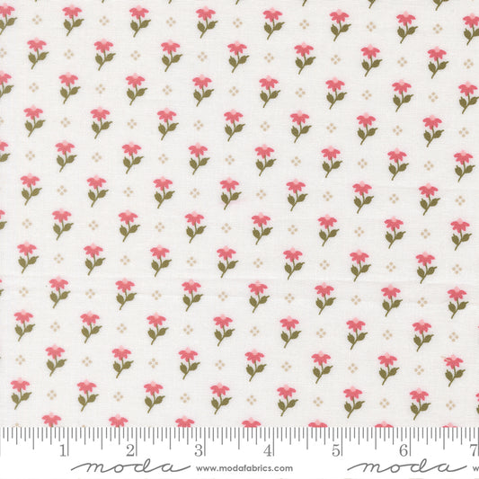 Wild Honey Bumbling Posies - Daisy 5252 11 by Lella Boutique for Moda