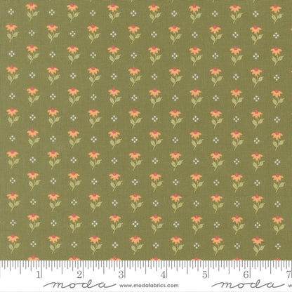 Wild Honey Bumbling Posies - Fern 5252 15 by Lella Boutique for Moda