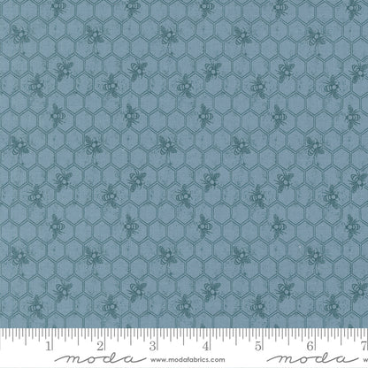Wild Honey Honeycomb Novelty Bees Blender - Sky 5253 14 by Lella Boutique for Moda